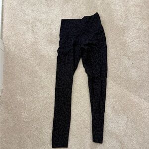 Like new wunder train leggings